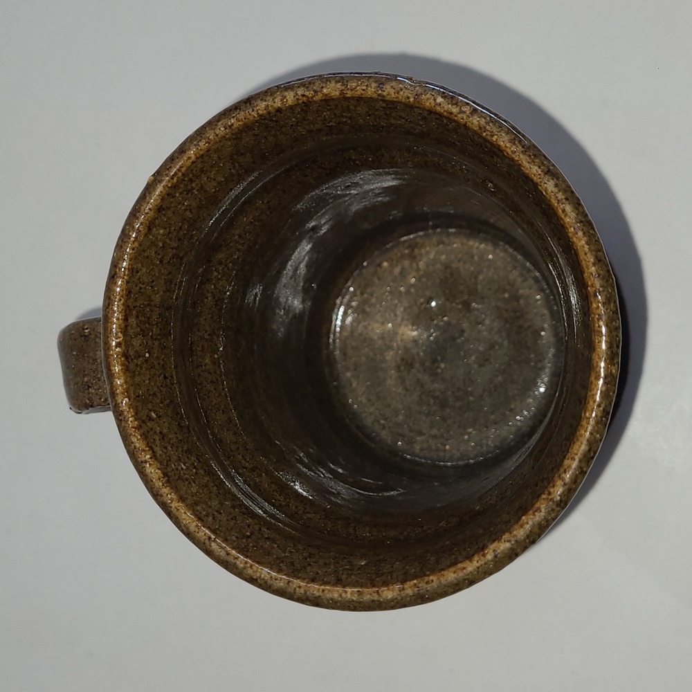 Hand Thrown Pottery Mug - Picture 5 of 6